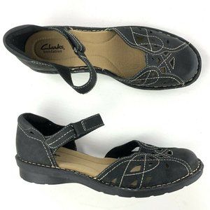 Clarks Bendables Mary Jane Perforated Black Nubuck